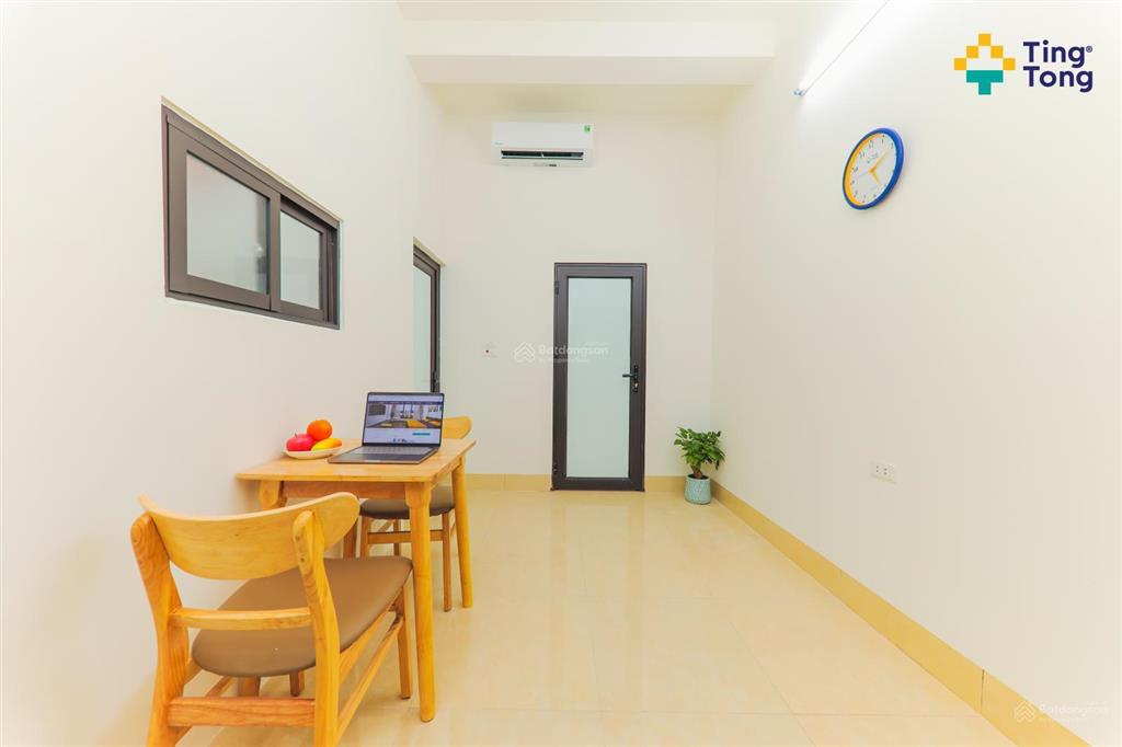 1 ngủ 1 khách có ban công  cuối đường chiến thắng  gần bệnh viện quân y 103  ô tô đỗ cửa