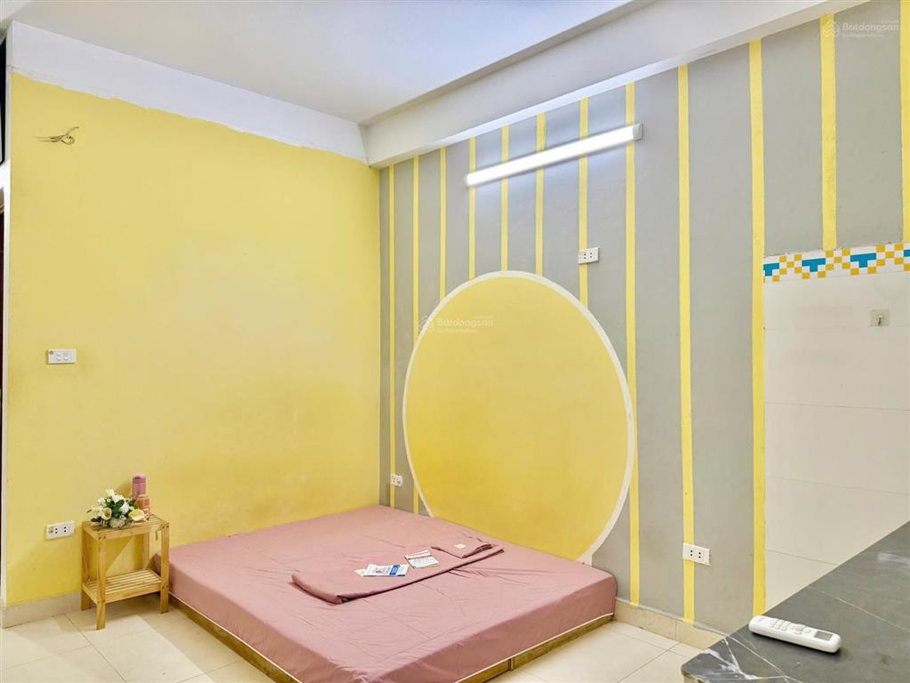 Phòng ban công ngõ 28 đại linh, trung văn  gần vinaconex 3, đường lê quang đạo kéo dài