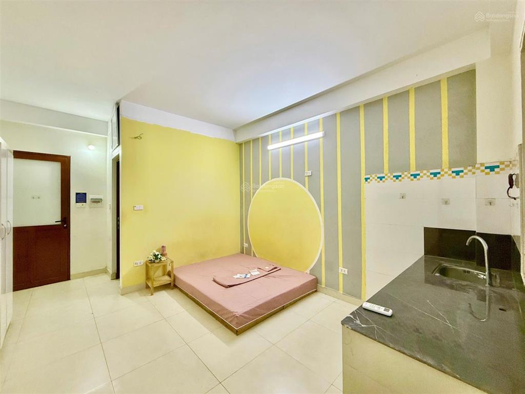 Phòng ban công ngõ 28 đại linh, trung văn  gần vinaconex 3, đường lê quang đạo kéo dài