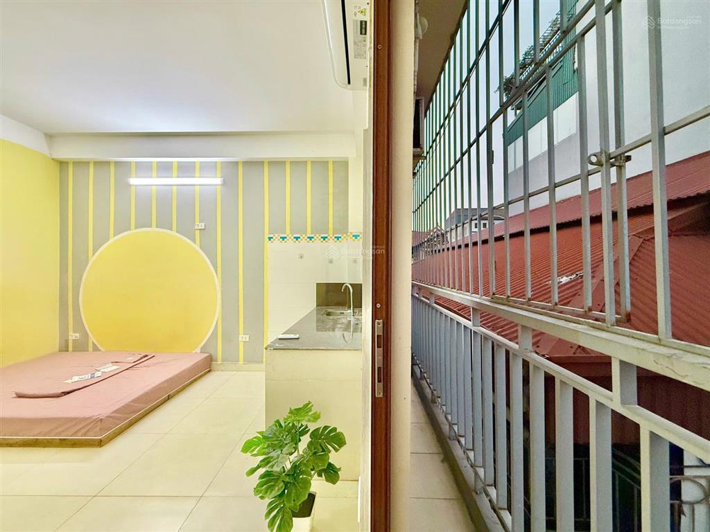 Phòng ban công ngõ 28 đại linh, trung văn  gần vinaconex 3, đường lê quang đạo kéo dài