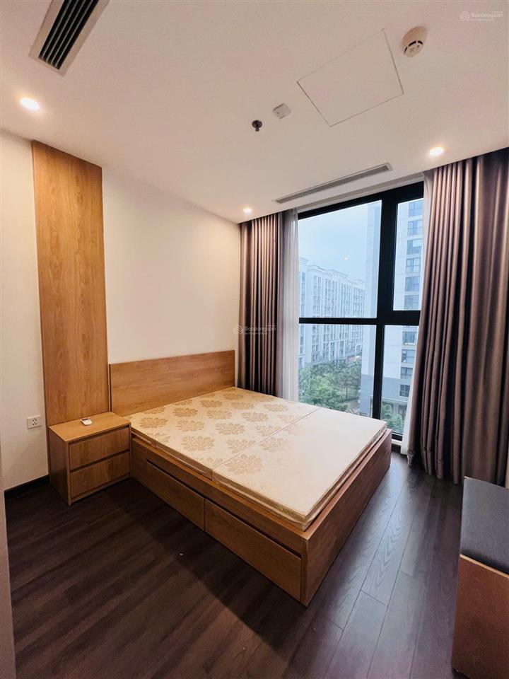 Bán nhanh căn hộ 2pn2vs tại vinhomes symphony diện tích 66m2 giá chỉ 6,4 tỷ