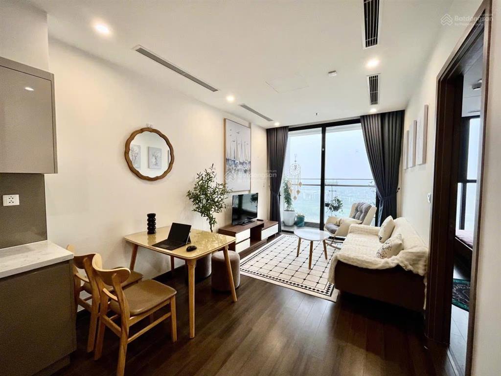 Cho thuê căn hộ 2pn2vs vinhomes symphony, diện tích 66m2, full nội thất đẹp, giá chỉ 13tr/tháng