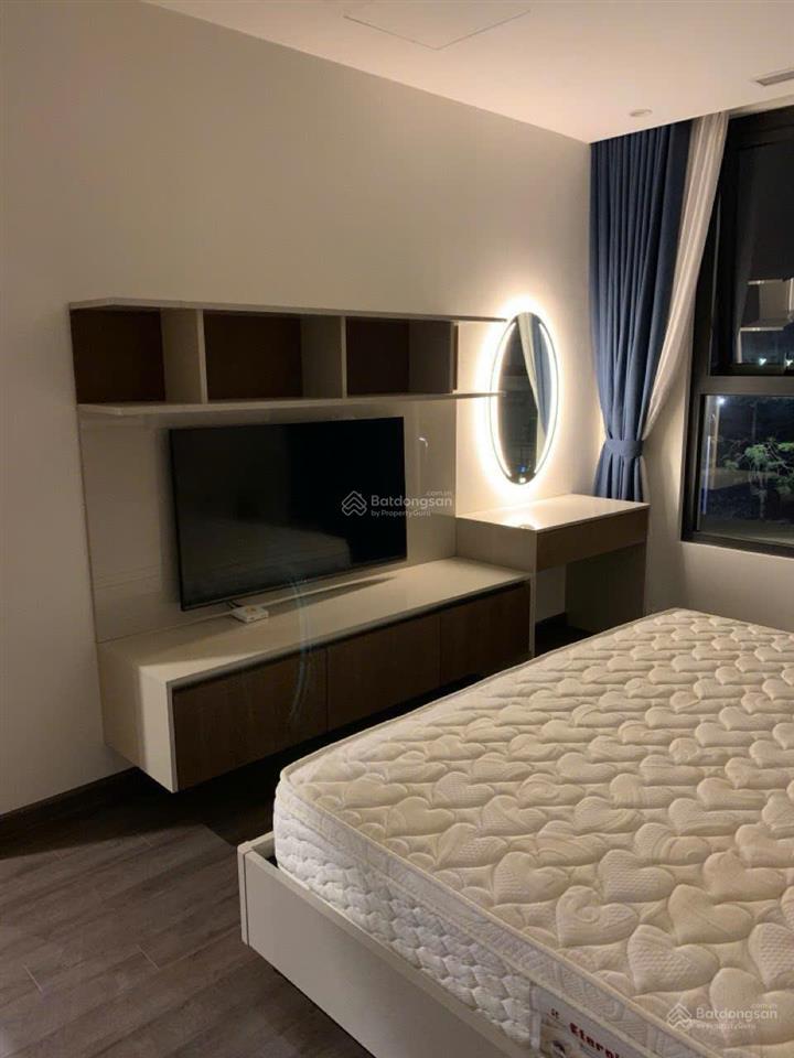 Bán căn hộ 3pn2vs tại vinhomes symphony diện tích 100m2 thông thủy giá 12 tỷ