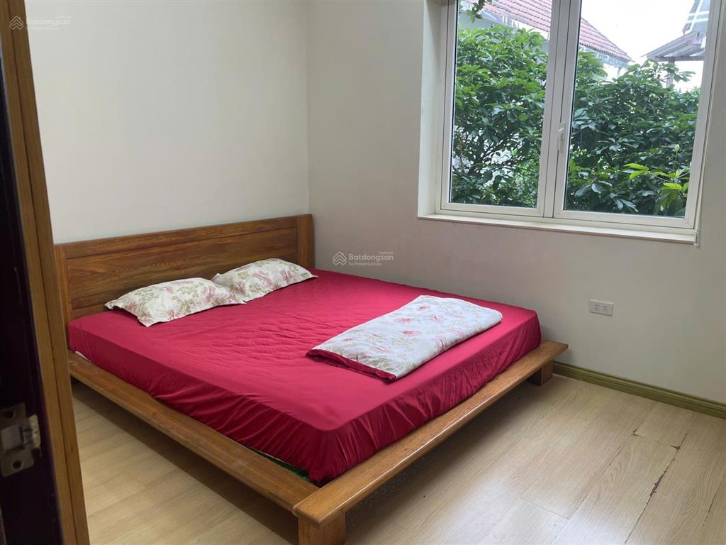 Cho thuê biệt thự song lập vinhomes riverside diện tích 130m2 full đồ giá chỉ 28tr/tháng