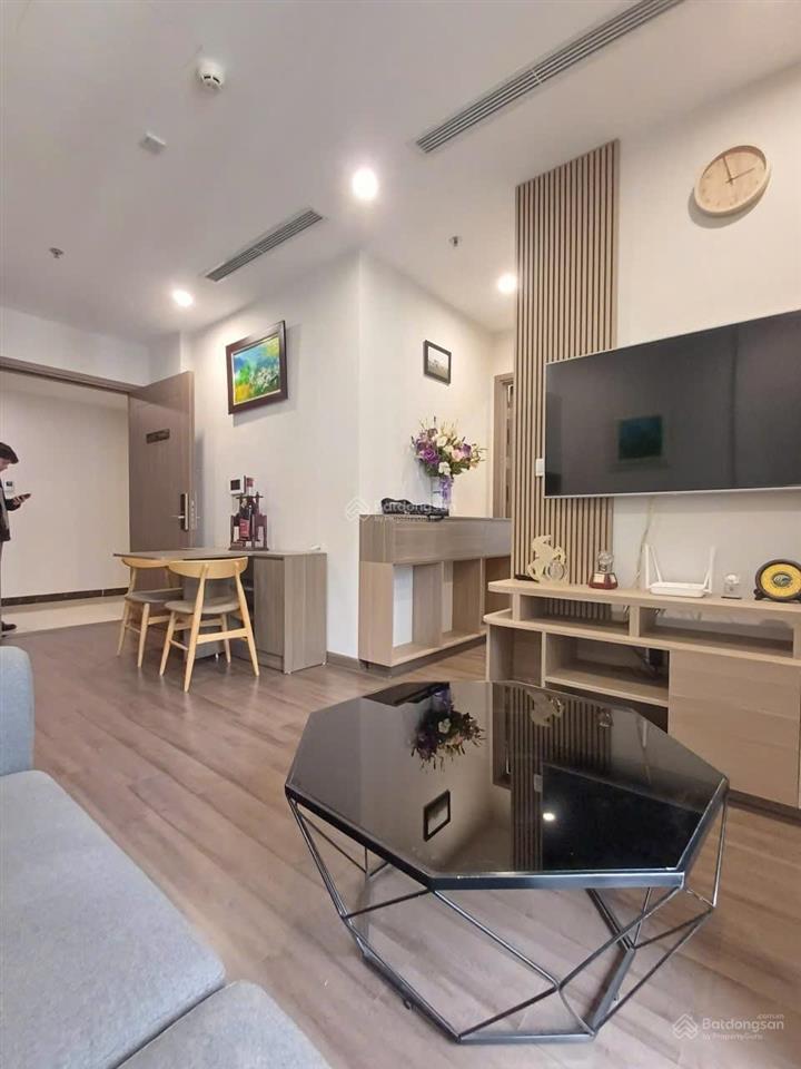 Cho thuê căn hộ 1 ngủ tại vinhomes symphony full đồ đẹp giá 10,5tr/tháng