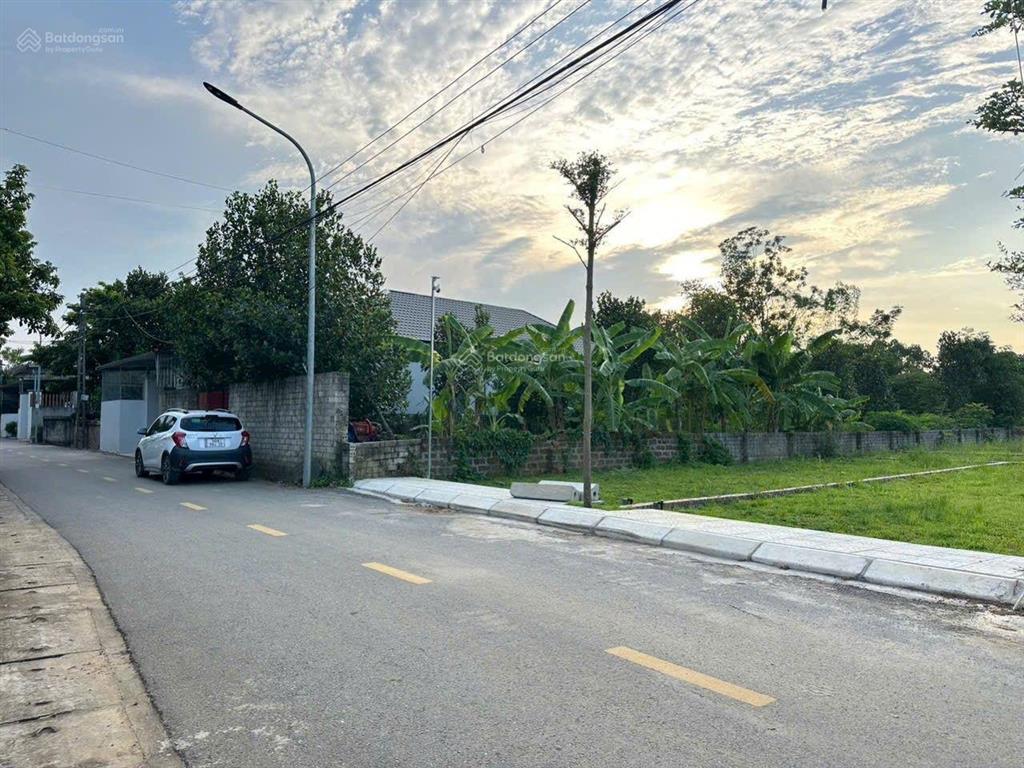 Chính chủ cần bán gấp lô đất ở tt xã cổ đônghòa lạc, gần trường sq lục quân. dt 100m², giá 2,9 tỷ.