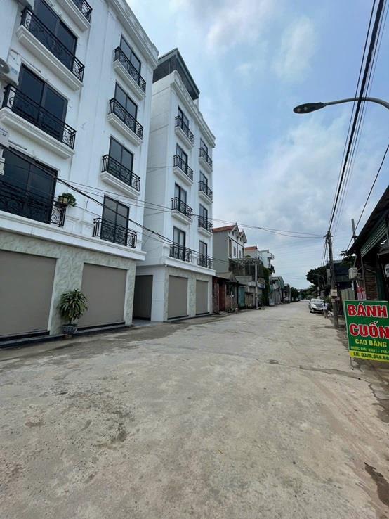 NHÀ ĐẸP - GIÁ TỐT - CHÍNH CHỦ Cần Bán Nhà Vị Trí Đẹp Tại Đông La, Hoài Đức, Hà Nội