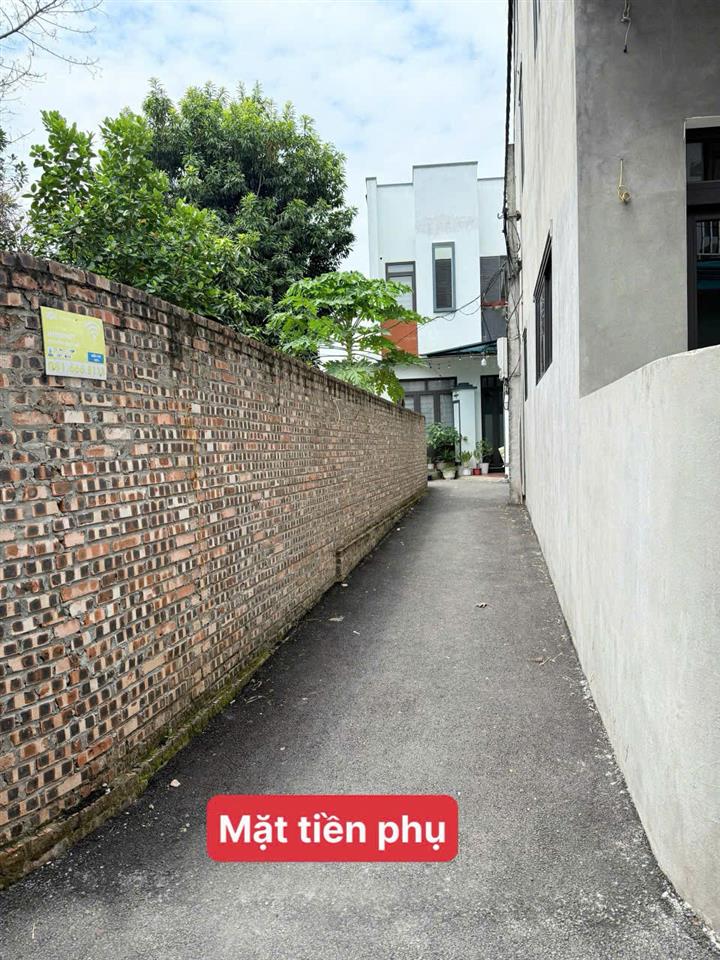 HOT CHÍNH CHỦ CẦN BÁN MẢNH ĐẤT VỊ TRÍ ĐẮC ĐỊA TẠI THÔN THIẾT ÚNG, xã Vân Hà, huyện Đông