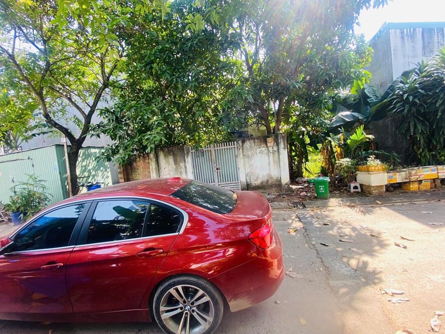 GIÁ TỐT - CHÍNH CHỦ Cần Bán Nhanh Căn Nhà  Cấp 4 Tiện Xây Mới Vị Trí Tại Quận 9, TP Hồ