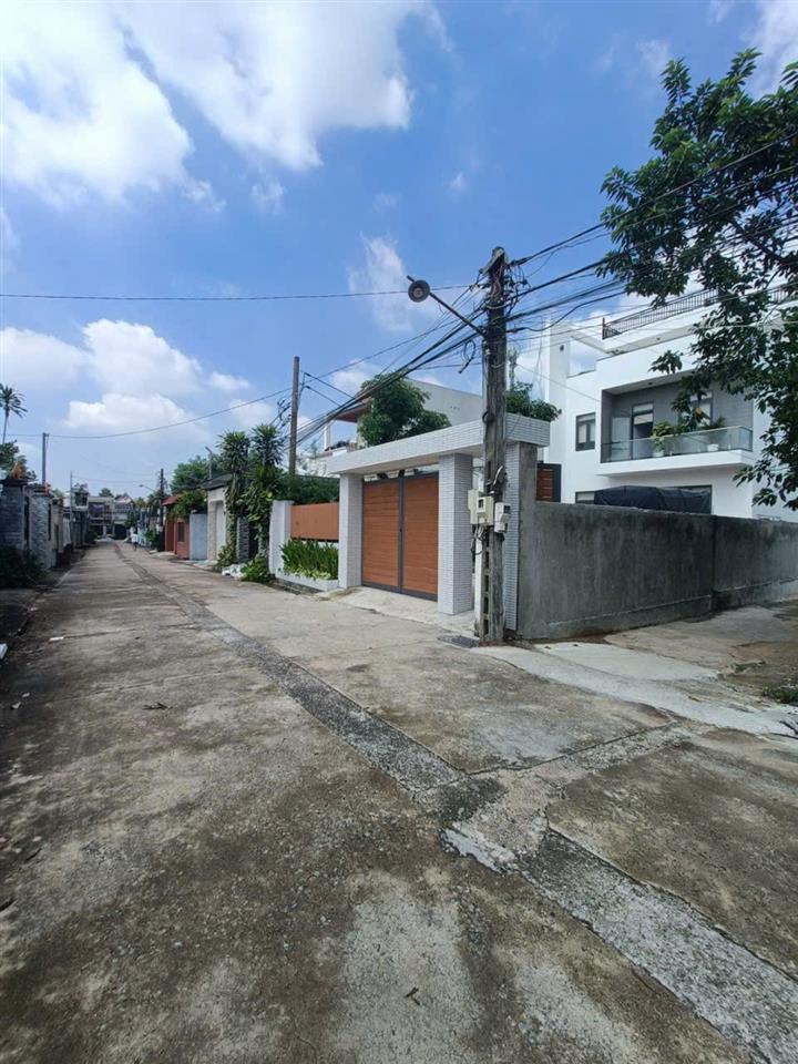 Nhà Đẹp Ngay Tái Định Cư Tân Biên (phường tân biên cũ) Phường Long Bình mới