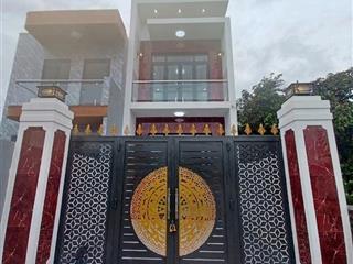 NHÀ SIÊU ĐẸP -  GIÁ RẺ BÁN CĂN NHÀ LẦU VỪA HOÀN THIỆN Xã Long An Cần Giuộc , Long An
