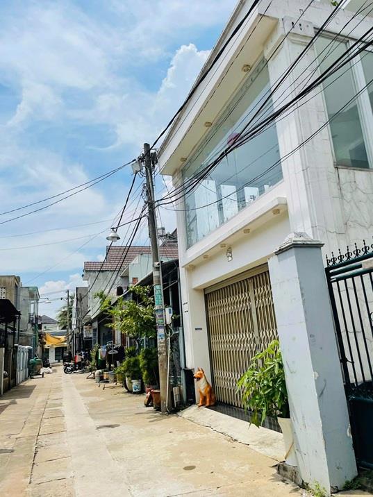 VỊ TRÍ ĐẸP - GIÁ TỐT - Chính Chủ  Bán Nhà 1 Trệt 2 Lầu - Phường Tân Hòa, Biên Hòa, Đồng