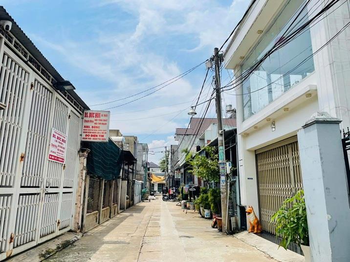 VỊ TRÍ ĐẸP - GIÁ TỐT - Chính Chủ  Bán Nhà 1 Trệt 2 Lầu - Phường Tân Hòa, Biên Hòa, Đồng