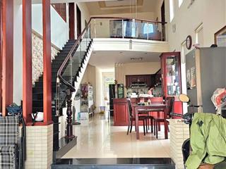 NHÀ ĐẸP GIÁ TỐT CHÍNH CHỦ CẦN BÁN NHÀ MẶT TIỀN Đường Thạnh Lộc 49, Phường Thạnh Lộc, Quận