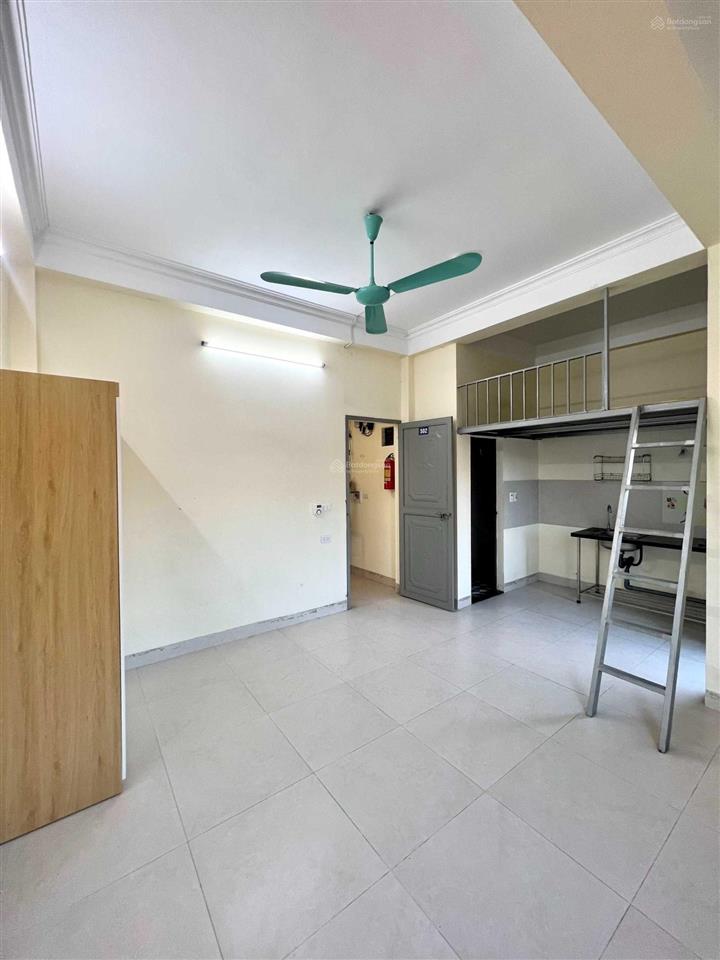 Nhà trọ kim giang, cạnh đại học thăng long. còn 1 phòng hiếm có