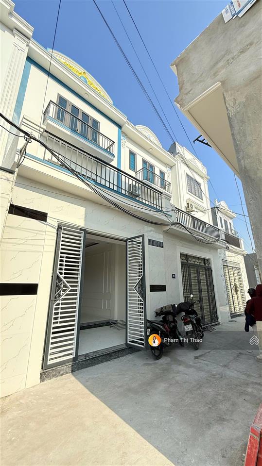 Giá cực sốc chỉ hơn 2 tỷ có ngay nhà 3 tầng sân cổng để xe gần ngay chợ đặng cương 60m2 ngõ nông