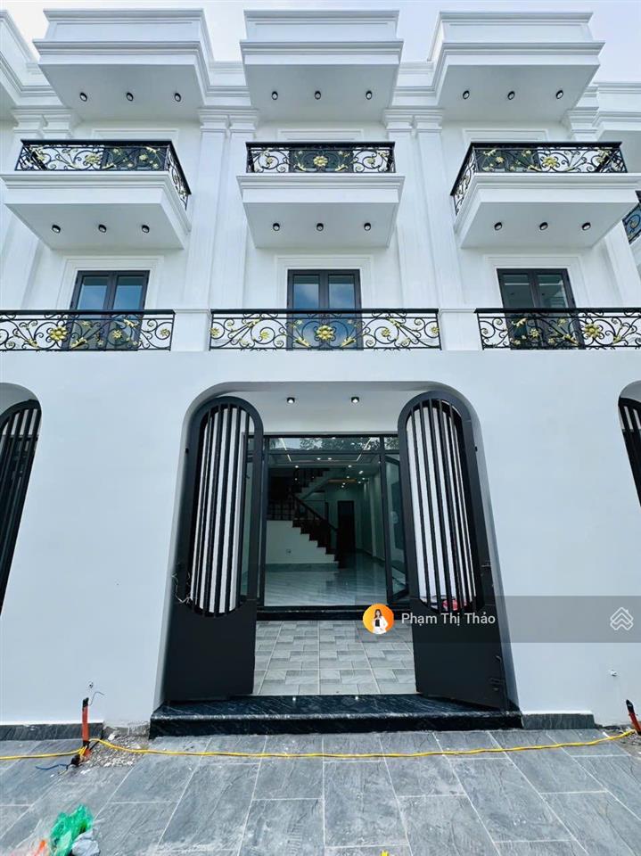 Nhà 3 tầng sân cổng xây độc lập, kiên cố ngay sau chợ tri yếu đồng quang, đặng cương, an dương