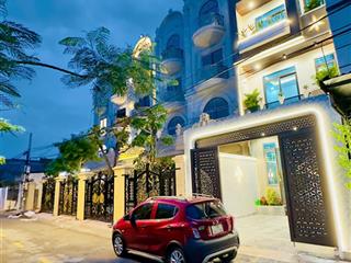 Siêu phẩm 4 tầng độc lập gara ô tô mặt đường 6m rộng thênh thang