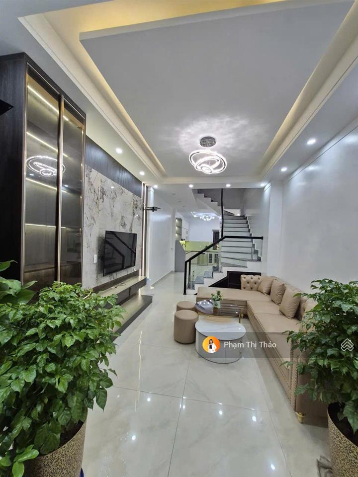 Nhà đẹp 4 tầng full nội thất cao cấp, ô tô tận cửa