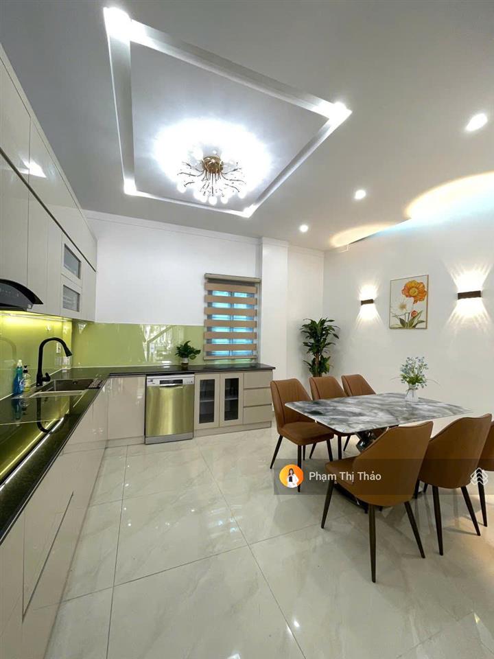 Nhà đẹp 4 tầng full nội thất cao cấp, ô tô tận cửa
