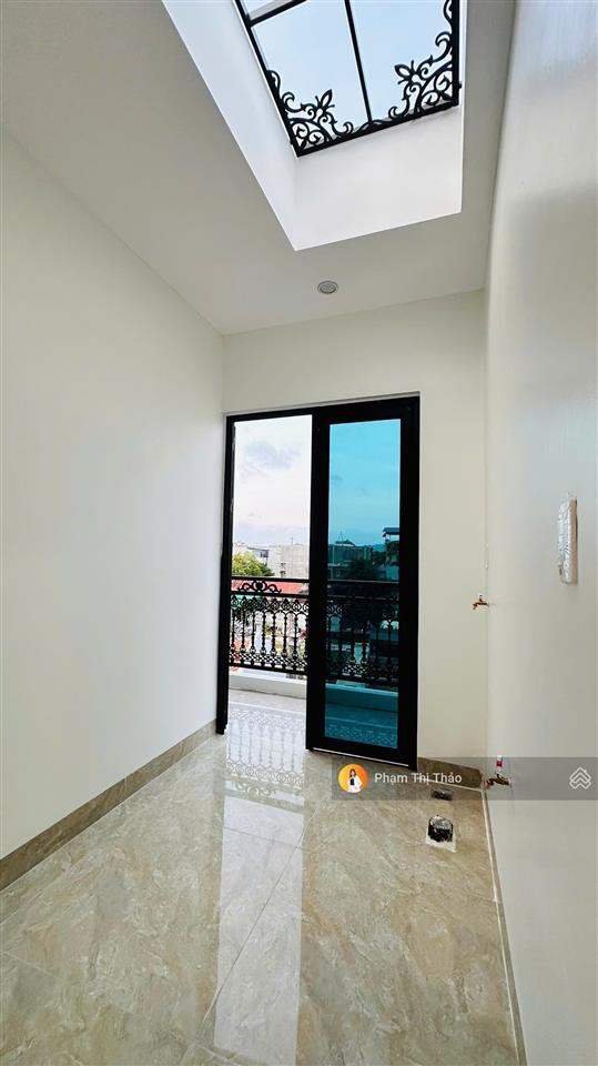 Hàng hiếm nhà 3 tầng ô tô đỗ cửa full nội thất xịn