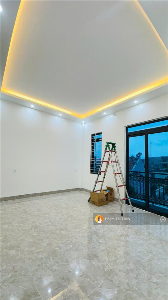 Hàng hiếm nhà 3 tầng ô tô đỗ cửa full nội thất xịn