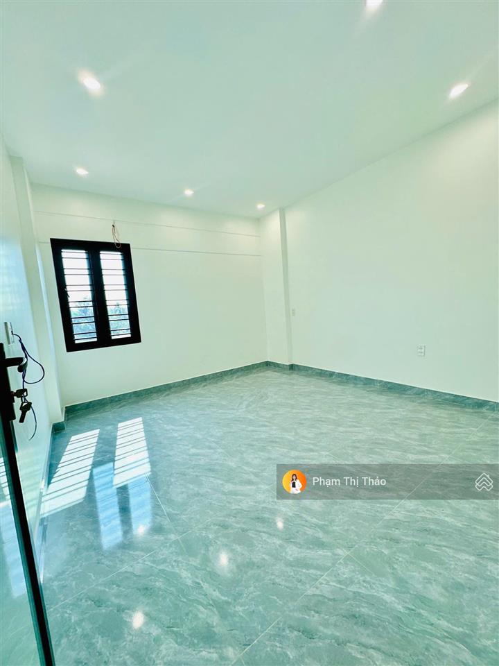 Bán nhà 4 tầng vị trí siêu đẹp, gara ô tô kinh doanh buôn bán. chỉ hơn 3 tỷ