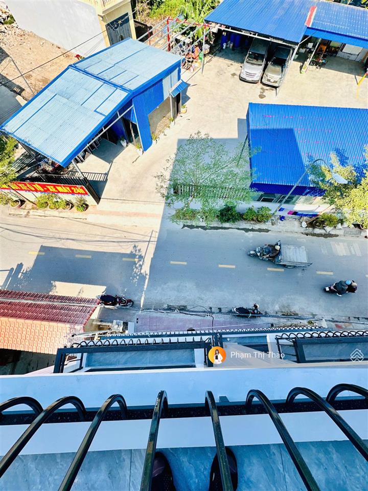 Bán nhà 4 tầng vị trí siêu đẹp, gara ô tô kinh doanh buôn bán. chỉ hơn 3 tỷ