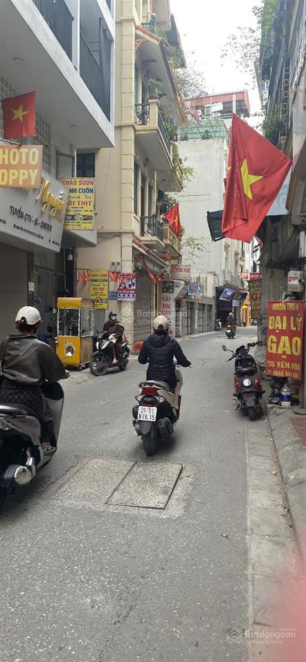 Chính chủ bán nhà 5 tầng yên hòa, cầu giấy phù hợp khai thác căn hộ mini nhu cầu cao dòng tiền đều