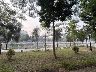 Đất đẹp phân lô thượng thanh long biên 54m2, giá 13 tỷ, vỉa hè rộng dân trí cao.