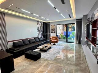 Bán nhà việt hưng long biên 112m2, 6 tầng thang máy, hình ảnh chuẩn, nội thất xịn, giá tốt.
