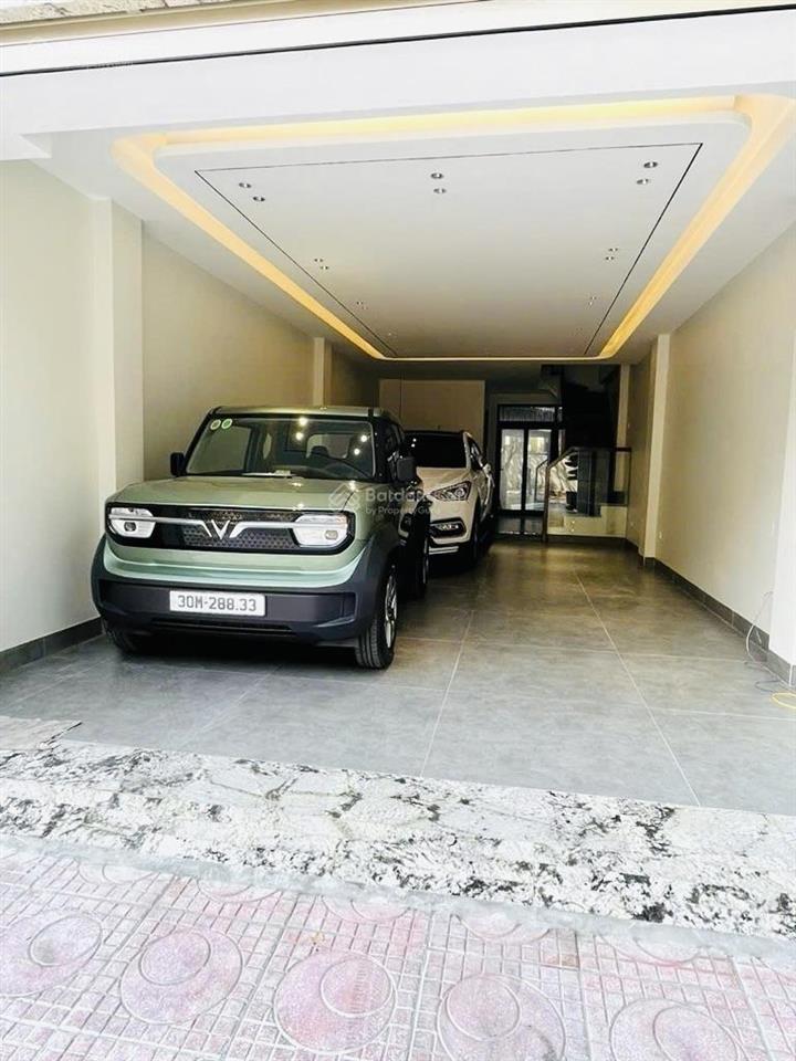 Nhà mặt phố tại việt hưng 113m2 7 tầng thang máy, kinh doanh, văn phòng, view sông, 2 thoáng.