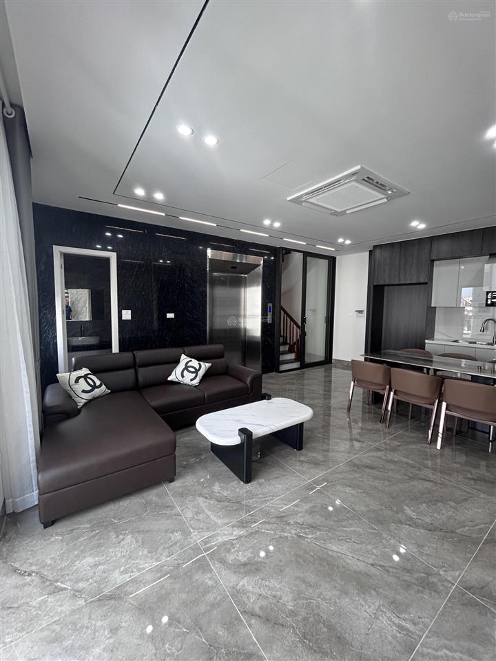 Bán nhà ngọc thụy 55m2, 7 tầng kinh doanh, đường oto tránh thông, full nội thất, giá 17,45 tỷ