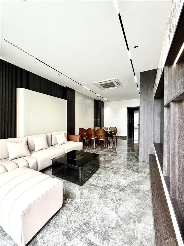 Cự khối nhỉnh 14 tỷ nhà 55m2 7 tầng, gara oto, full đồ, view hồ tại long biên, đường oto tránh