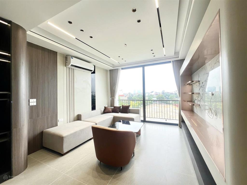 Nhà đẹp phân lô thạch bàn long biên 55m², 7 tầng, gara ô tô, full đồ, view vườn hoa, giá 17.9 tỷ