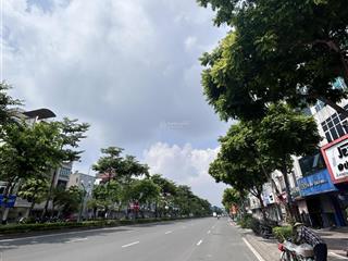 Bán đất mặt phố ngô gia tự việt hưng 110m2, lô góc, dòng tiền gần tỷ 1 năm, giá 37.4 tỷ
