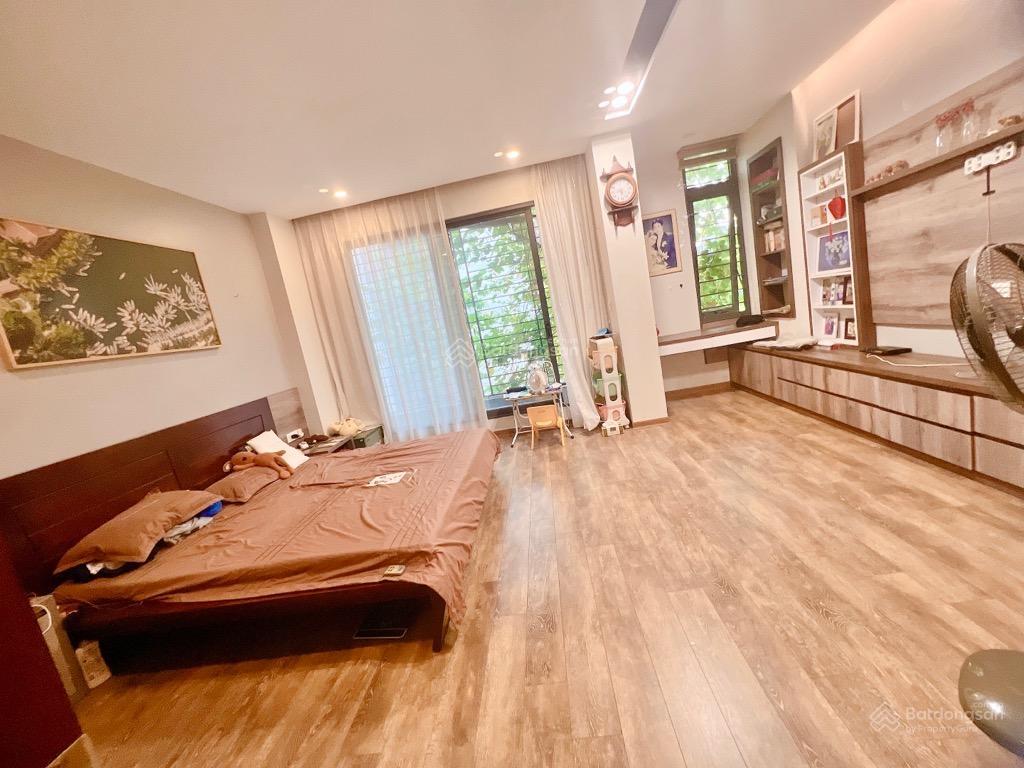 Bán nhà mặt phố bát khối long biên 79m2, 5 tầng, kinh doanh, dòng tiền 30 triệu/tháng, giá 18,7 tỷ