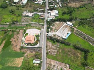 Đất rộng lớn mặt tiền đường sông lu, củ chi, tp hcm cần bán!