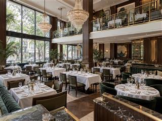 Cho thuê tòa nhà mặt phố nguyễn biểu, ba đình, 5 tầng tổng 1372m2, mặt tiền 14m, thang máy
