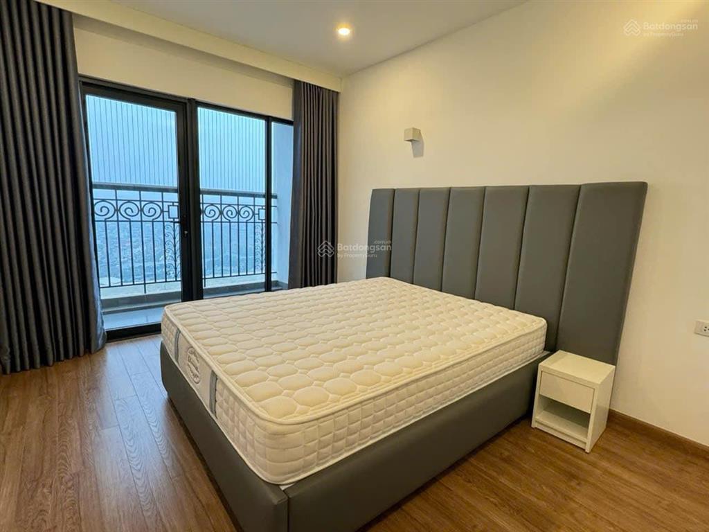 Cho thuê căn hộ the emerald  ct8 đình thôn, 3pn  2vs, full đồ, tầng trung  0982 637 ***