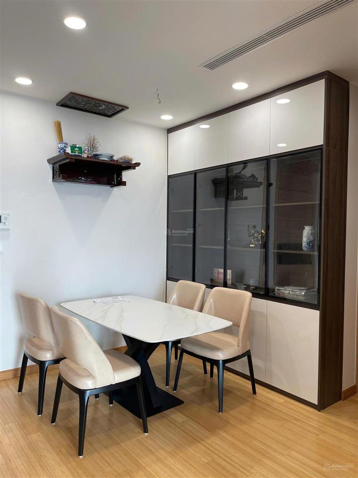 (chính chủ). bán gấp căn hộ 2pn  3pn chung cư the zei, view hồ, giá tốt nhất thị trường!