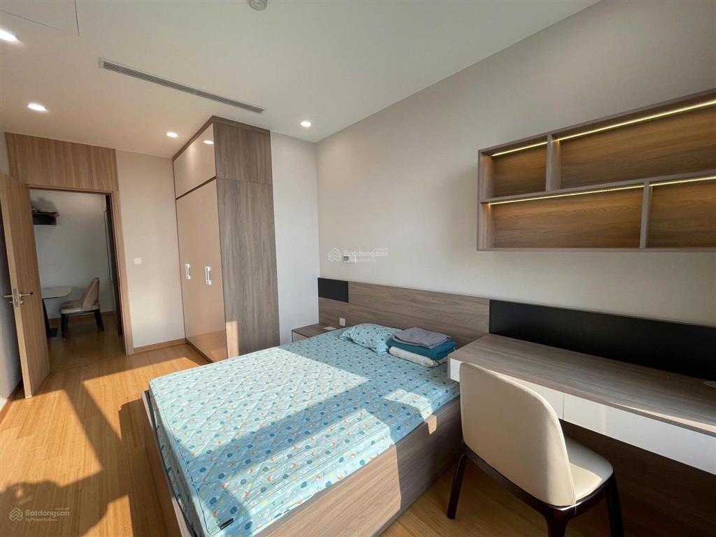 (chính chủ). bán gấp căn hộ 2pn  3pn chung cư the zei, view hồ, giá tốt nhất thị trường!