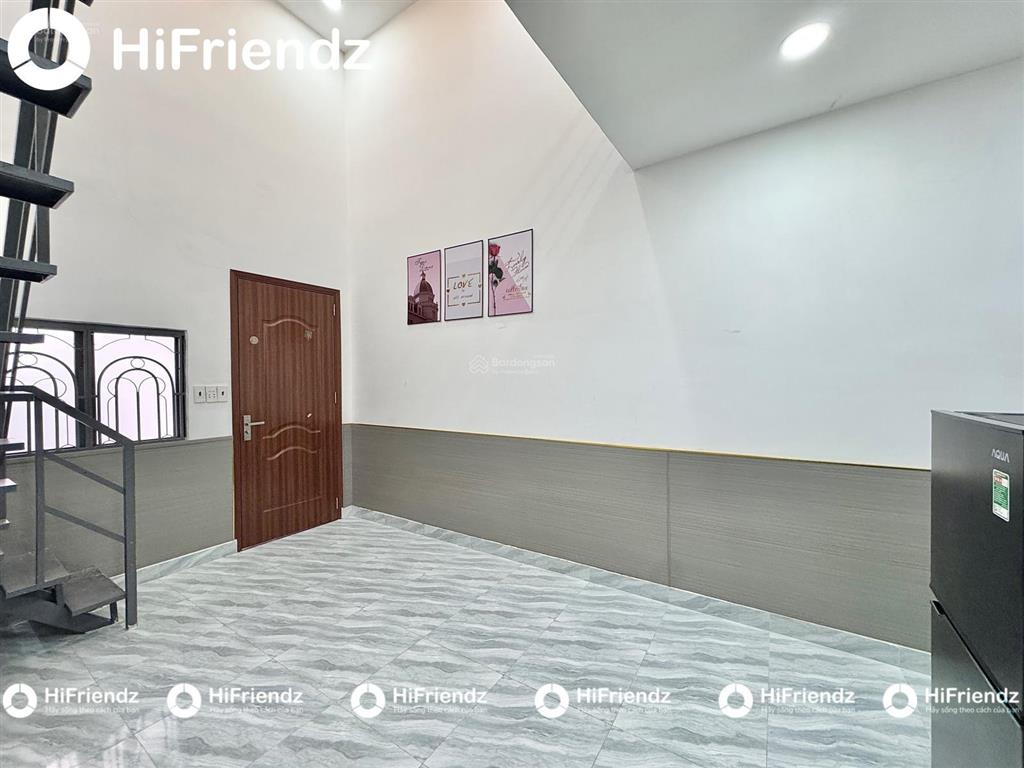 Cho thuê 1 trệt 1 lầu gác cao 2m dạng nhà nguyên căn ngay công viên làng hoa