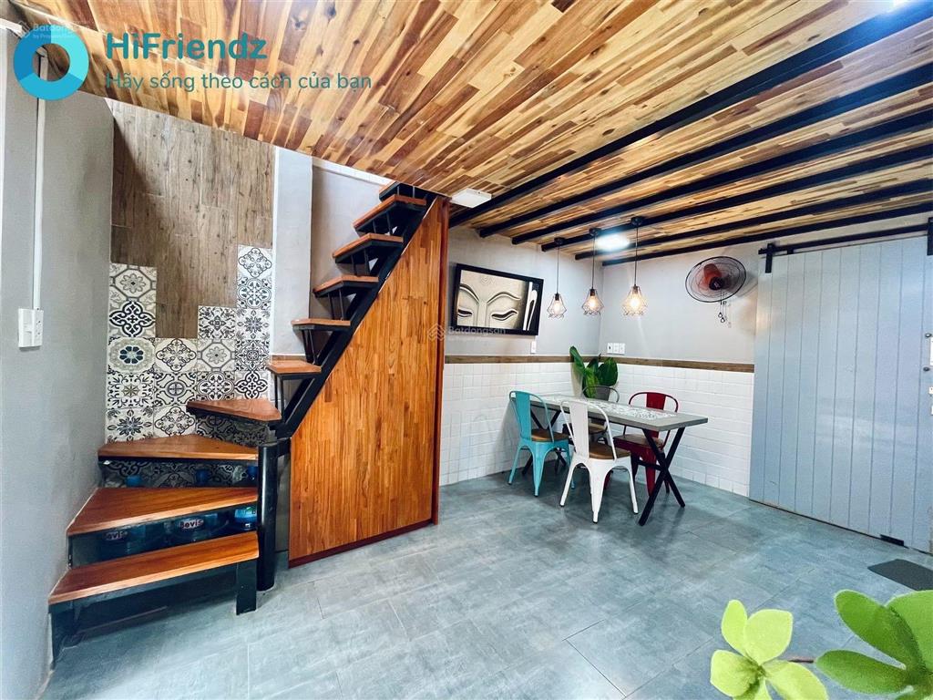 Cho thuê 2 phòng ngủ 60m2 full nội thất gần ngã tư hàng xanh  chợ bà chiều