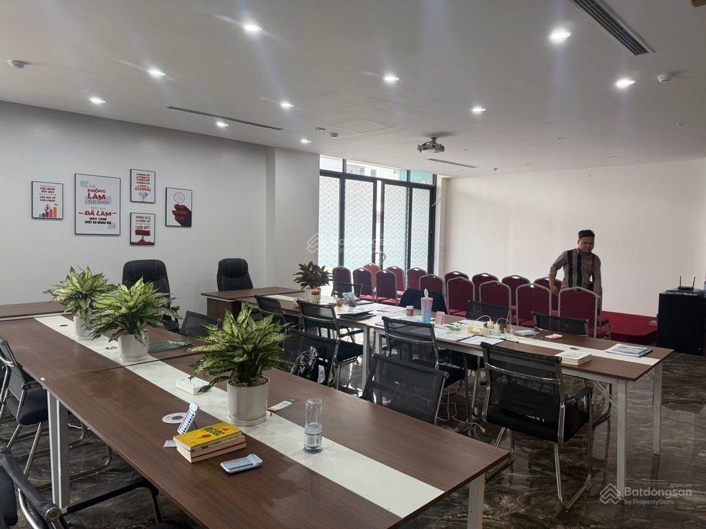 Bán nhà phố hoàng ngân  90m2 6 tầng  thang máy full nội thất đẹp  kinh doanh đông đúc