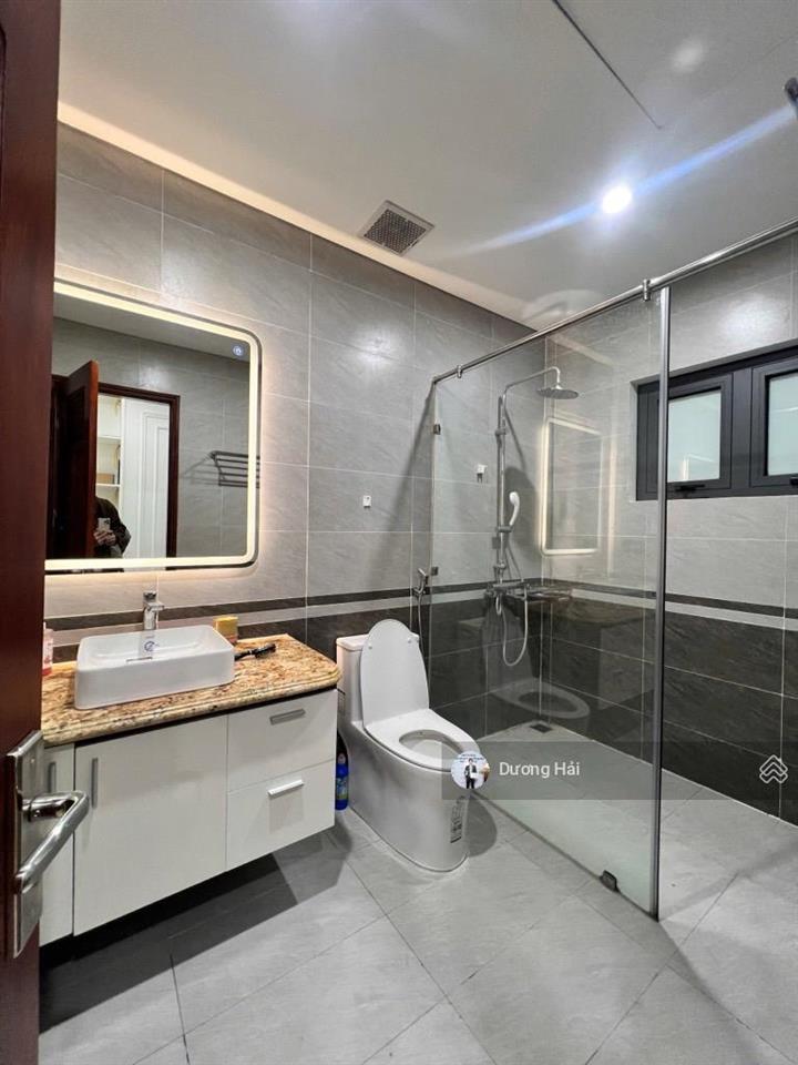 Bán nhà mặt phố nghĩa đô cầu giấy kdvp 105m  7 tầng thang máy gần starlake tây hồ tây