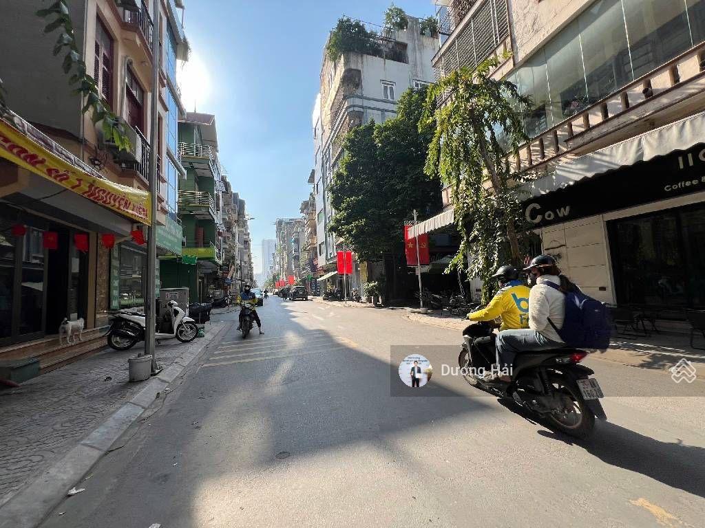 Bán đất pl đức diễn  bắc từ liêm  150m mt 8m  ô tô vỉa hè kdvp xây toà 8 tầng thang máy đẹp