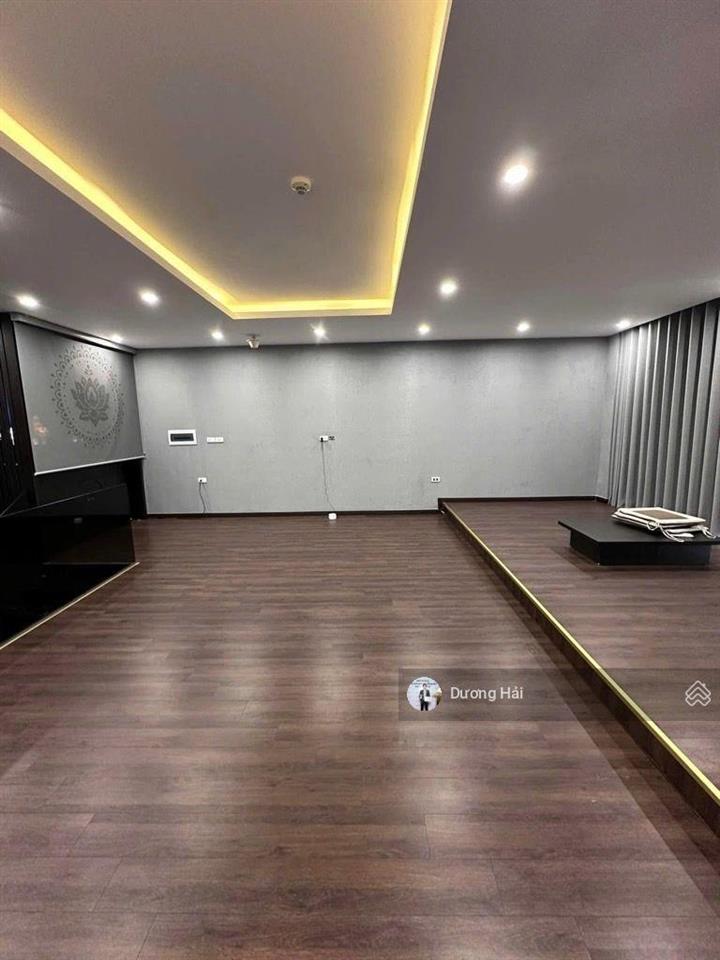 Bán nhà riêng hoàng quốc việt  cầu giấy  dt 65m 6 tầng  ô tô hai thoáng dân xây ở ngay