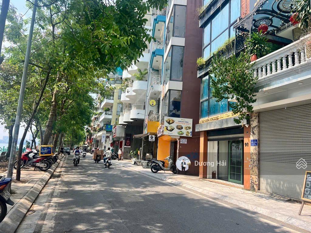 Bán nhà trung tâm tây hồ  dt 220m mt 10m  gara ô tô kdvp ngõ thông vài bước ra hồ tây