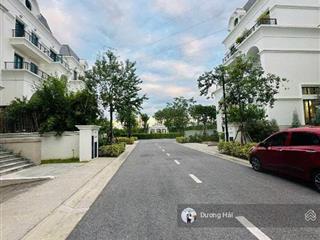 Bán biệt thự ciputra tây hồ 150m 5 tầng mt 7m hầm đỗ ô tô view công viên